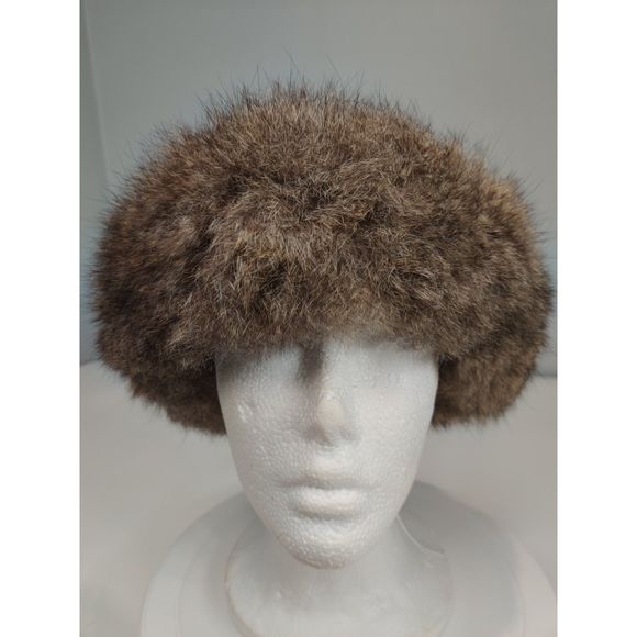 Vintage Echos de Paris Rabbit Fur And Gold Fabric Hat 21\